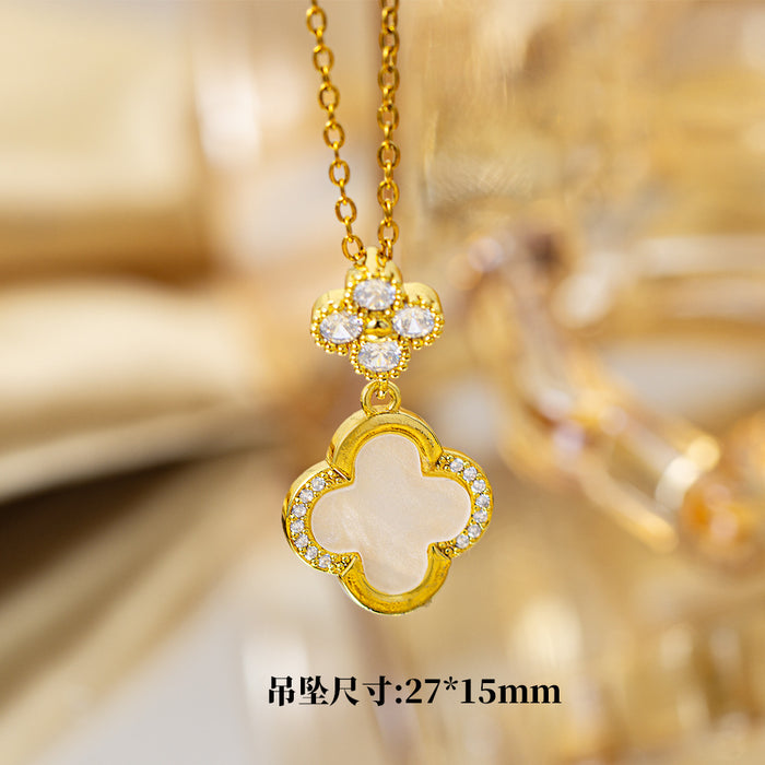 Wholesale Four-Leaf Clover Necklace Women' s Micro-Inlaid Gold Electroplated Pendant