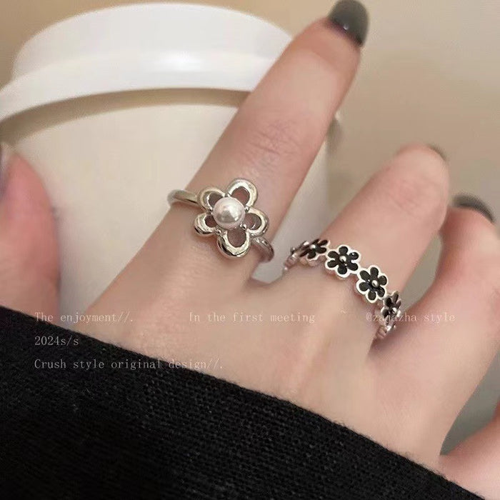 Wholesale Black Glaze Small Flower Opening Ring Sweet Retro All-match Ring