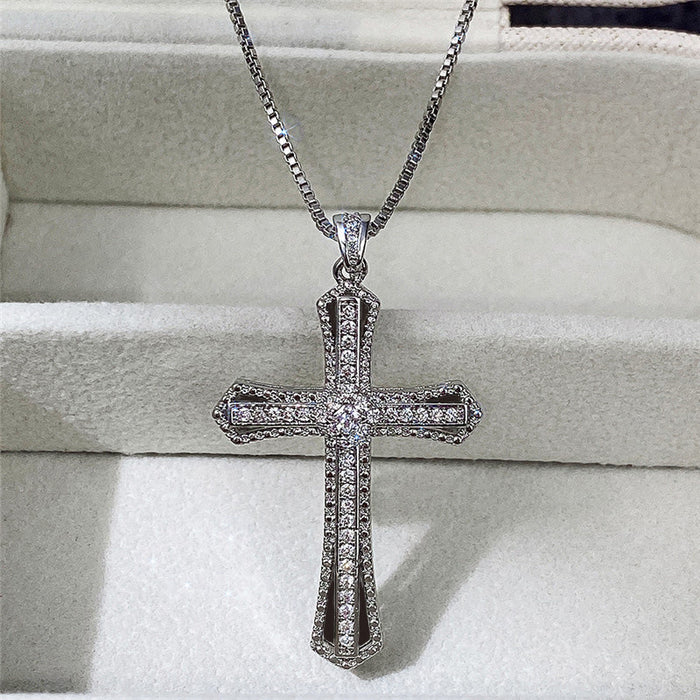 Wholesale Specially designed for women's necklaces, pendants, light luxury style jewelry, necklaces, versatile and high-end cross necklaces for women