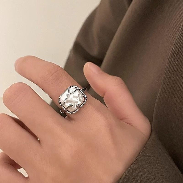 Wholesale Retro pearl ring, female personality trend, square opening ring, personality temperament, index finger