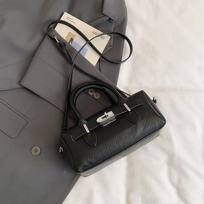 Wholesale Women' s Street Fashion White PU Boston BagEveryday Handbag with Zipper