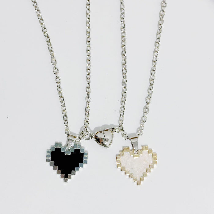 Wholesale Necklace men's and women's magnetic suction fashionable niche versatile pendant