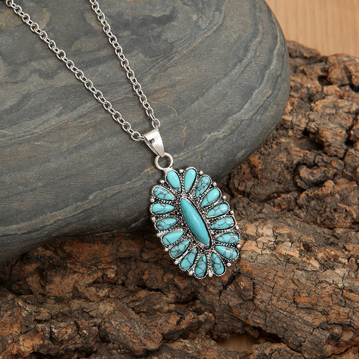 Wholesale Inlaid turquoise pendant necklace, retro exaggerated turquoise short necklace