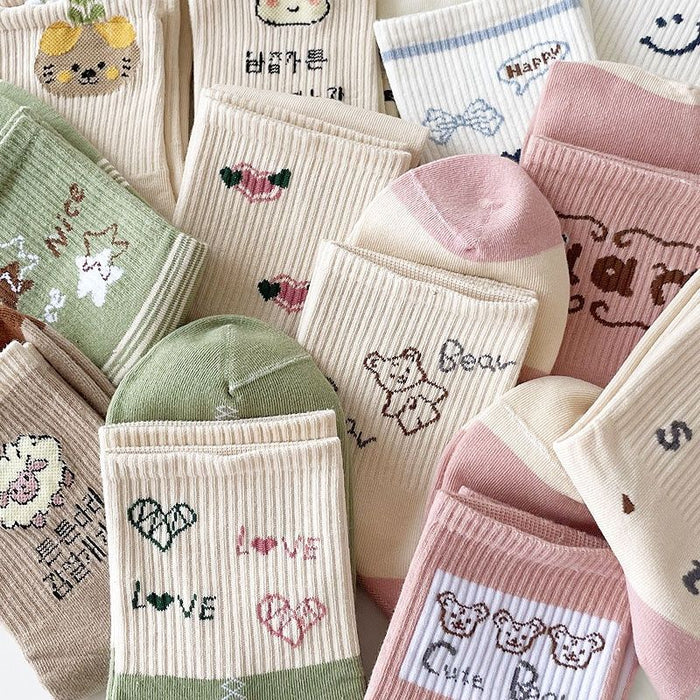 Wholesale Cartoon style fresh and versatile long socks with mid length socks