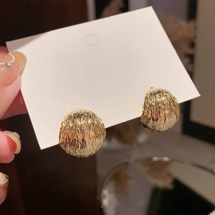 Wholesale Personalized design earrings, exaggerated temperament earrings, light luxury high-end earrings