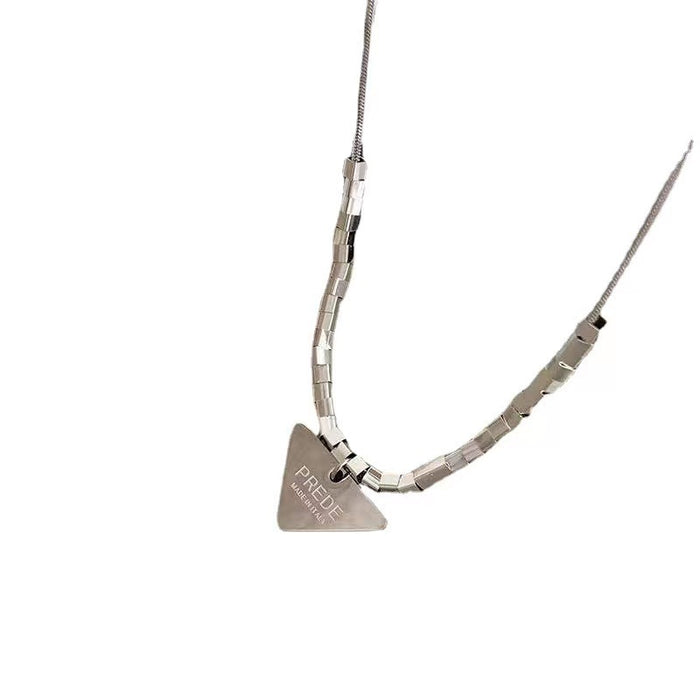 Wholesale Titanium steel necklace, sweater, hoodie, chain lock, bone chain accessory