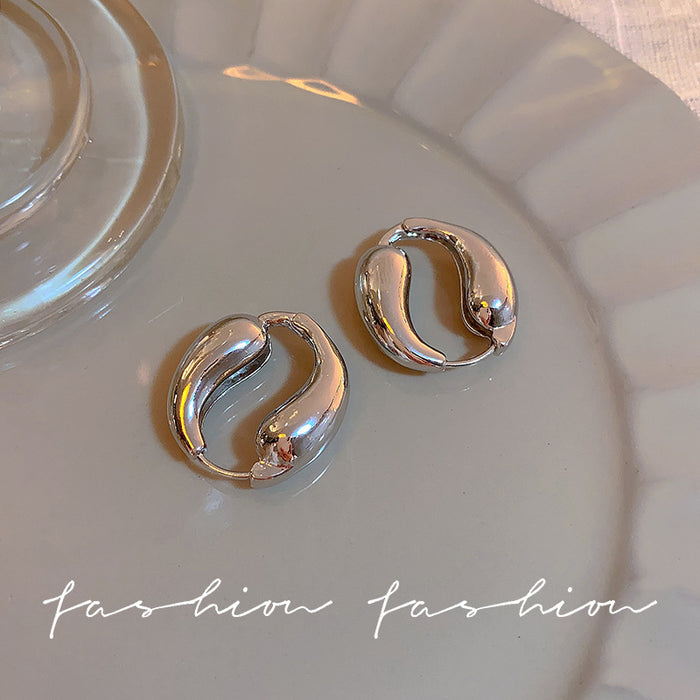 Wholesale Retro high-end romantic surround earrings with earrings, fashionable and versatile temperament, earrings and accessories