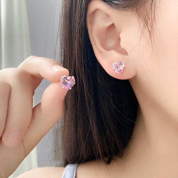 Wholesale Ear hole four claws love zircon niche simple temperament new light luxury commuting ear bone nail earring wholesale
