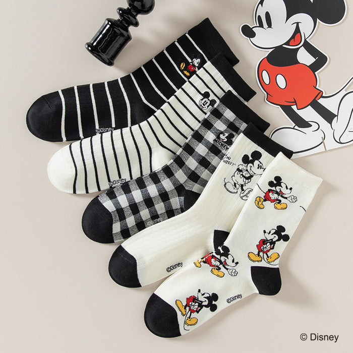 Wholesale Autumn and winter socks for children, 5 pairs of black striped mid tube cotton socks, cartoon embroidered women's socks