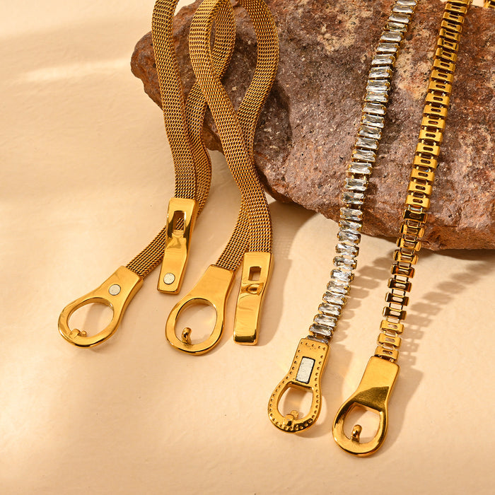Wholesale Fashionable luxury 18K stainless steel bracelet with zircon, high-end feel bracelet