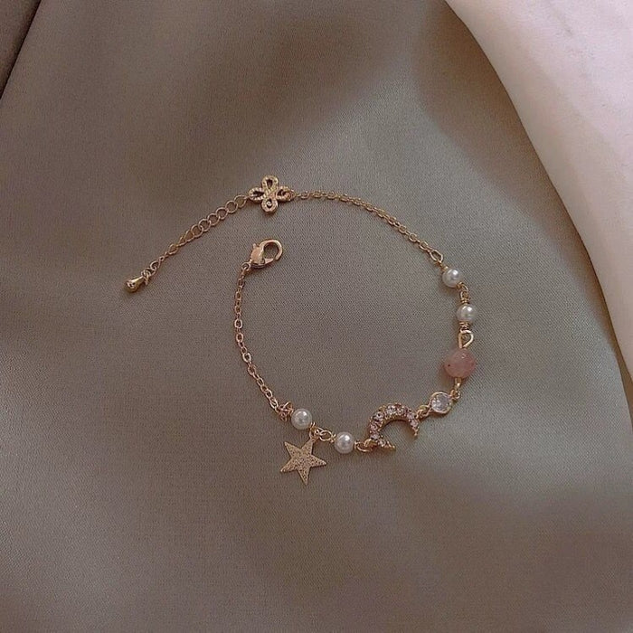 Wholesale Pearl niche design, high-end bracelet, fashionable and simple bracelet