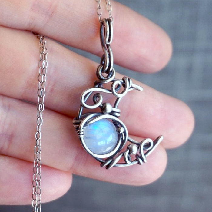 Wholesale Wholesale Moonlight Stone Pendant Necklace, New Vintage Moon Jewelry
