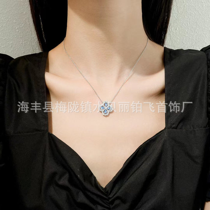 Wholesale Pure silver clover necklace with diamonds, simple women's collarbone necklace decoration