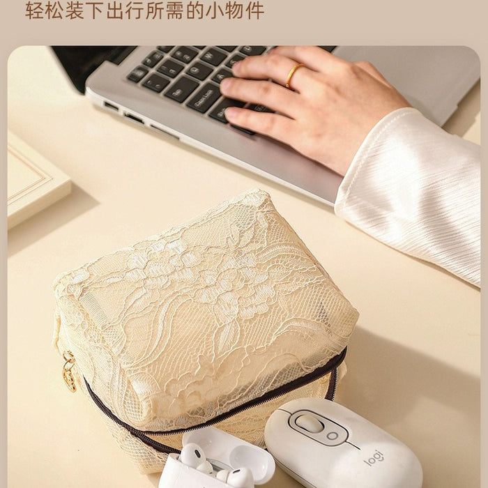 Wholesale Fashion Lace Makeup Bag Small Travel Cosmetic Pouch Beige Nylon Boutique Resale