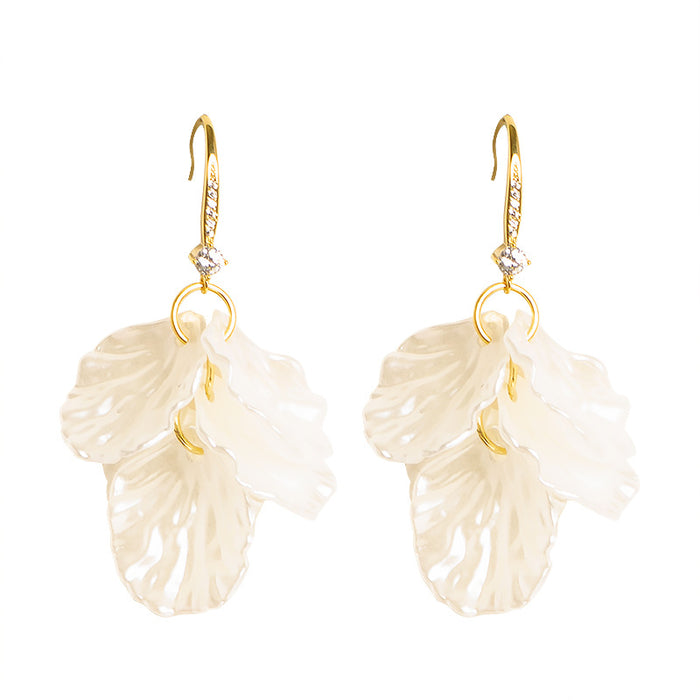 Wholesale White Imitation Shell Petal Earrings for Women All-match Earrings