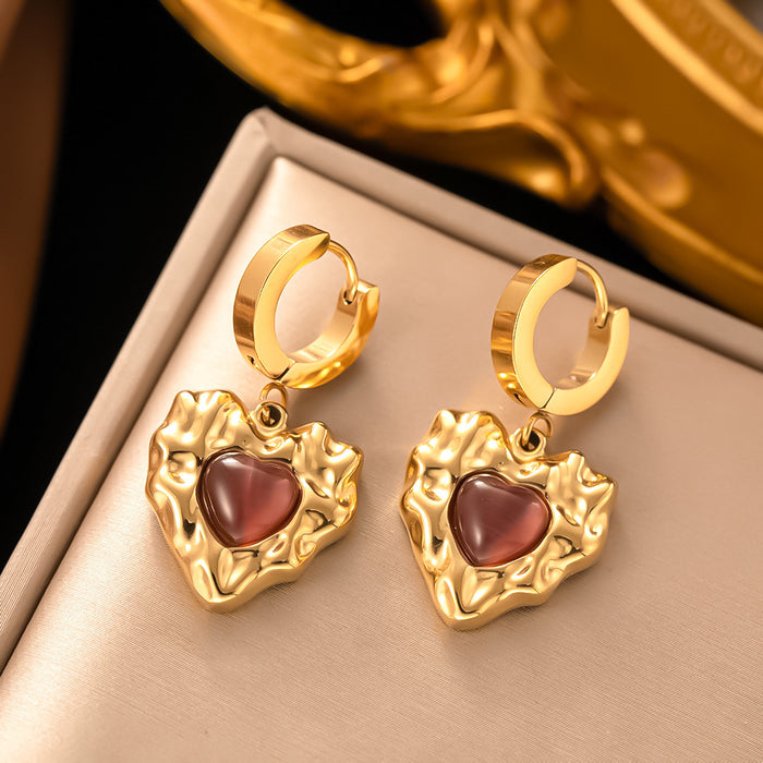 Wholesale Titanium steel pleated heart-shaped ear buckle earrings with a high-end feel, retro earrings, fashionable temperament, earrings for women