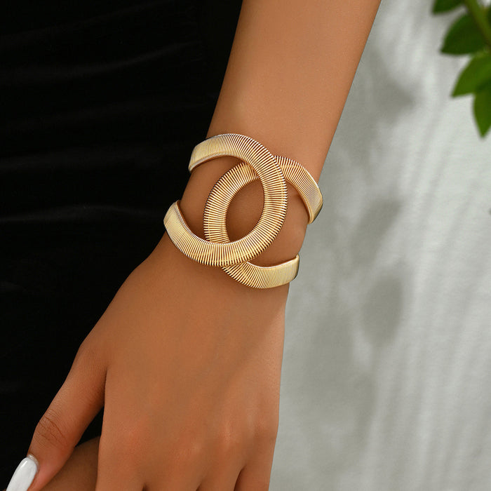 Wholesale Simple Exaggerated European and American Style Women's Bracelet Jewelry Personality Spring Folding and Winding Design Niche Bracelet Jewelry