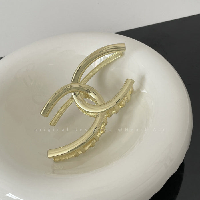 Wholesale Metal Grab Clip Women's Large Hair Size Multi-hairpin Design Sense Niche Shark Clip