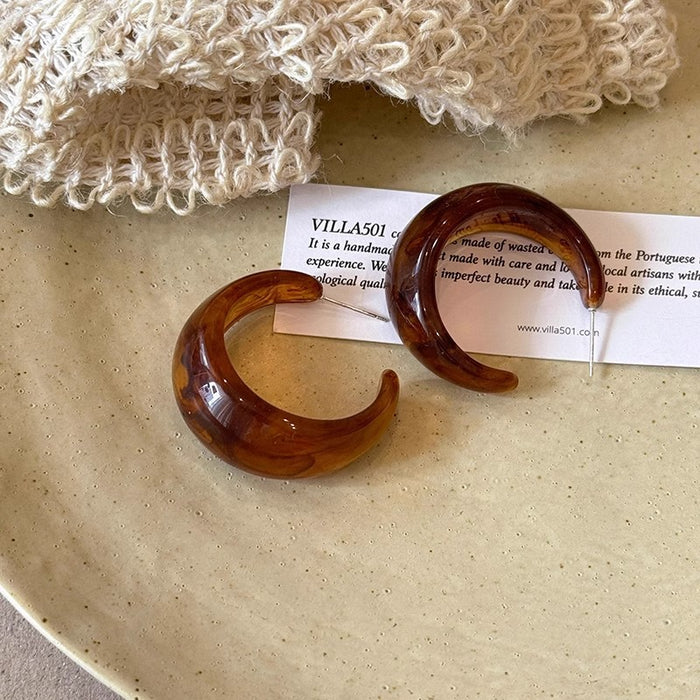 Wholesale Resin earrings for women, exaggerated and unique loop earrings, retro and high-end earrings