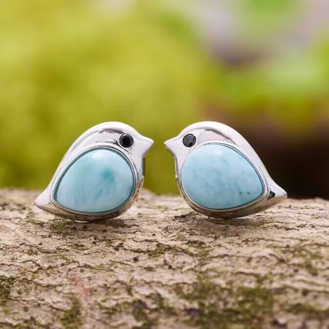Wholesale Retro style sky blue earrings, fashionable and creative animal earrings