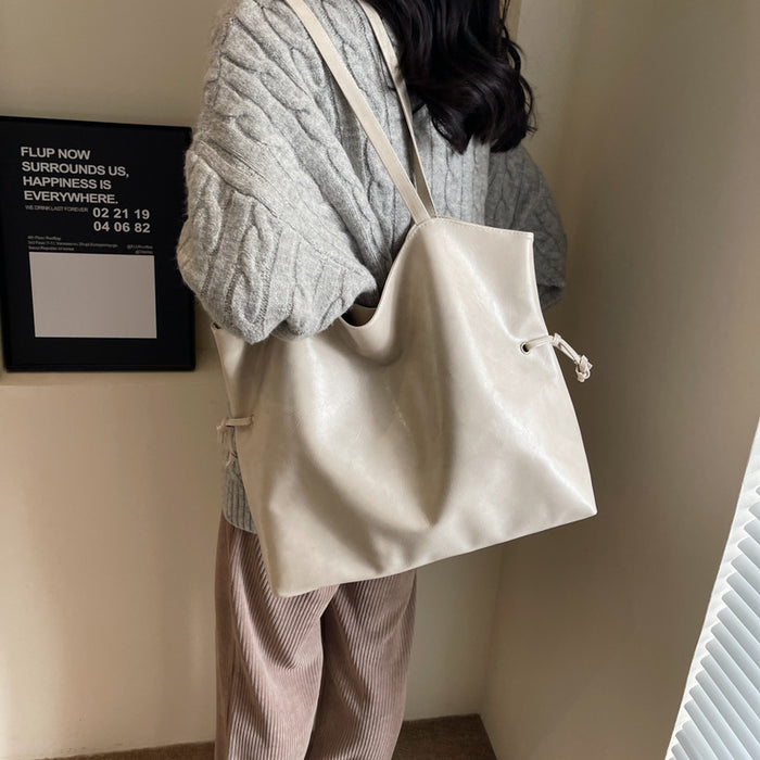 Wholesale Small niche design bag, new casual trend tote bag, large capacity single shoulder crossbody bag