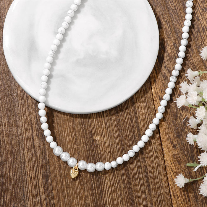 Wholesale 4mm stone bead necklace with heart pendant a choker style necklace