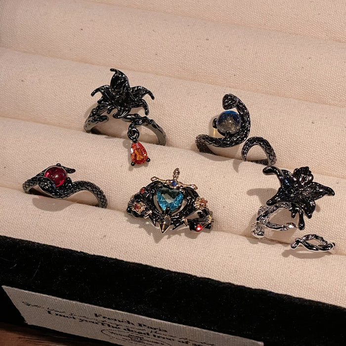 Wholesale New Zircon Open End Ring with a Vintage Flower Style and a Personalized High End Feeling