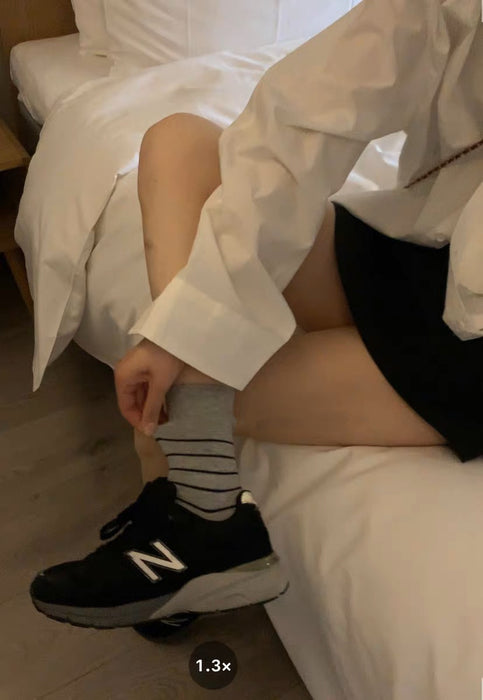 Wholesale Sports striped socks, mid tube socks, college style stripes, versatile