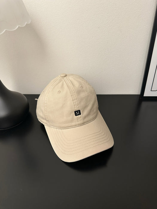 Wholesale Smiley face embroidered baseball cap