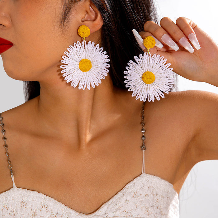 Wholesale Weaving flower earrings for vacation style earrings