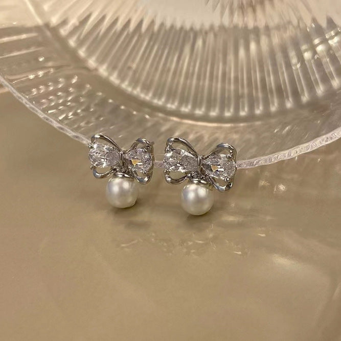 Wholesale s925 Silver Fashion Temperament Diamond Bow Pearl Earrings JDC-ES- XiangDuan004