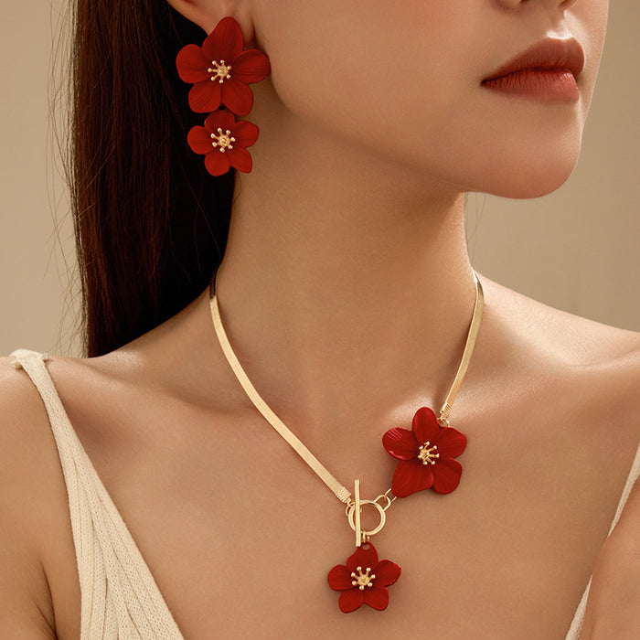 Wholesale Flower pendant, earring, necklace set, atmospheric metal jewelry