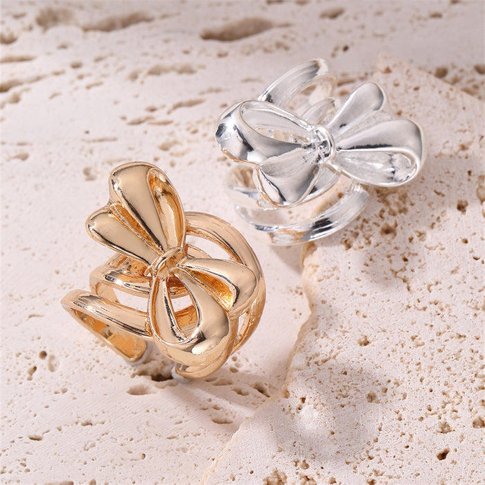 Wholesale Light luxury ring,  vintage design,  versatile and adjustable open ring