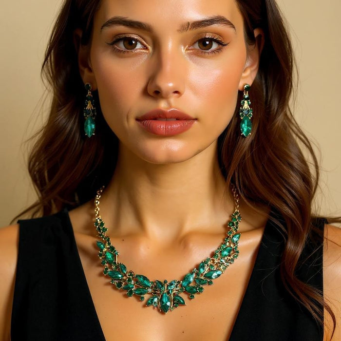 Wholesale Fashion Crystal Necklace Earrings Jewelry Set Dress Fashion Versatile Accessories