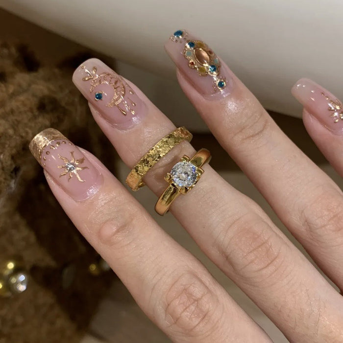 Wholesale Zircon ring for women with delicate, luxurious and high-end design, featuring an antique style open mouth ring