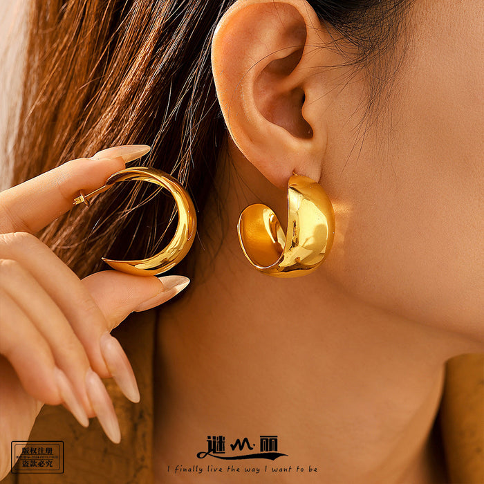 Wholesale Decorative Light Luxury Wide Smooth Earrings Titanium Steel Exaggerated Earrings PVD Color Preserved Electroplated Earrings