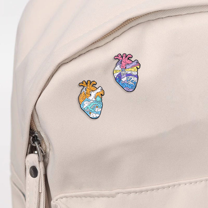 Wholesale Oil Painting Heart Brooch Lighthouse Ocean Viscera Badge Metal Oil Drop Clothing Accessories