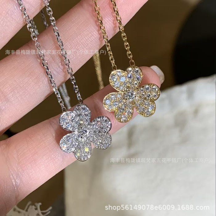 Wholesale Gold Plated Clover Necklace Women' s Fashion Jewelry