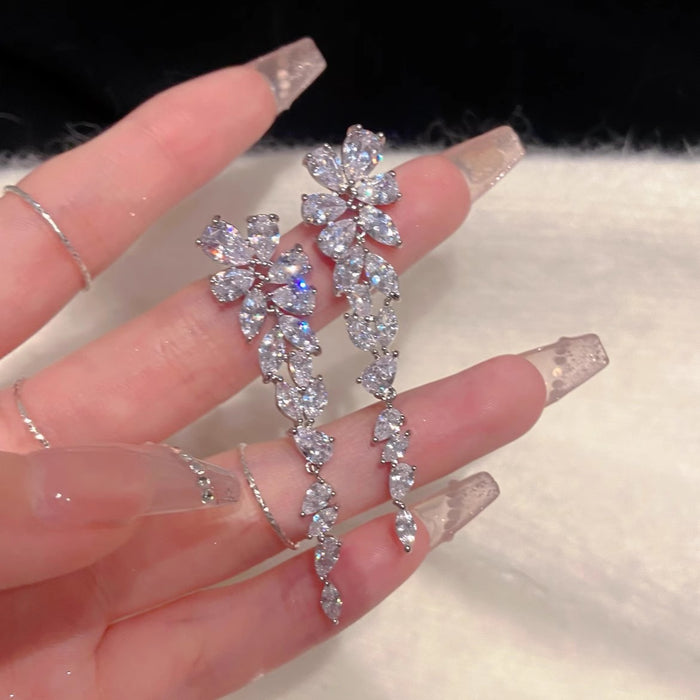Wholesale Heavy industry zircon full diamond super sparkling long tassel earrings with light luxury temperament, fashionable and versatile earrings accessories