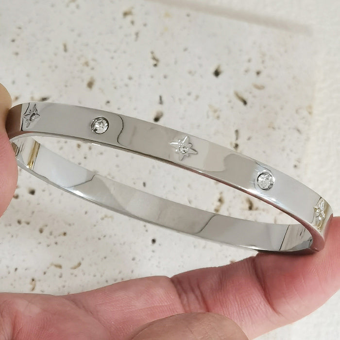 Wholesale Titanium Steel Rhinestone Clover Bangle Bracelet Set Gold And Silver Fashion Jewelry