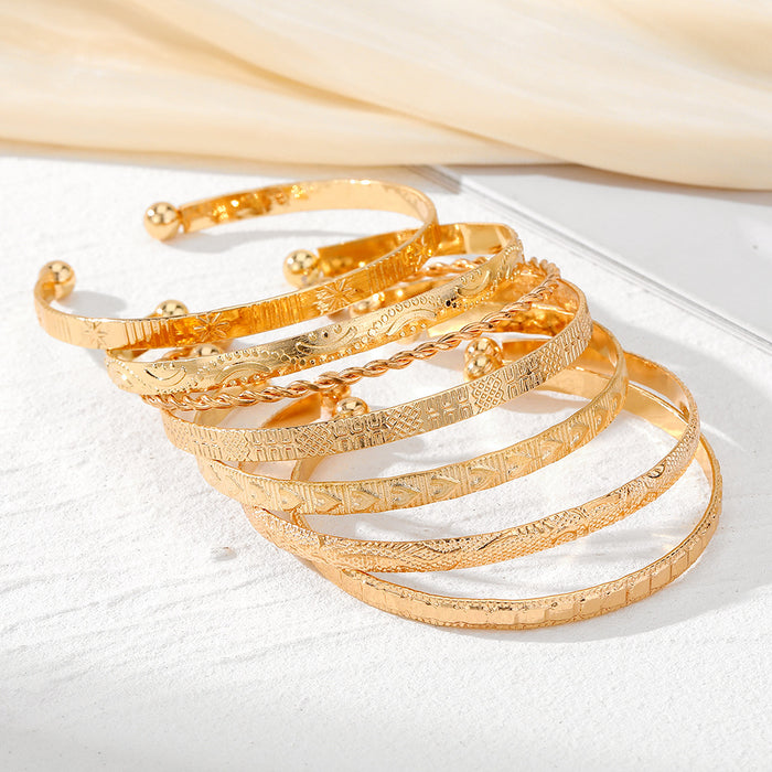 Wholesale 7-piece set of arrow-shaped diamond pattern hexagonal twisted open bracelet