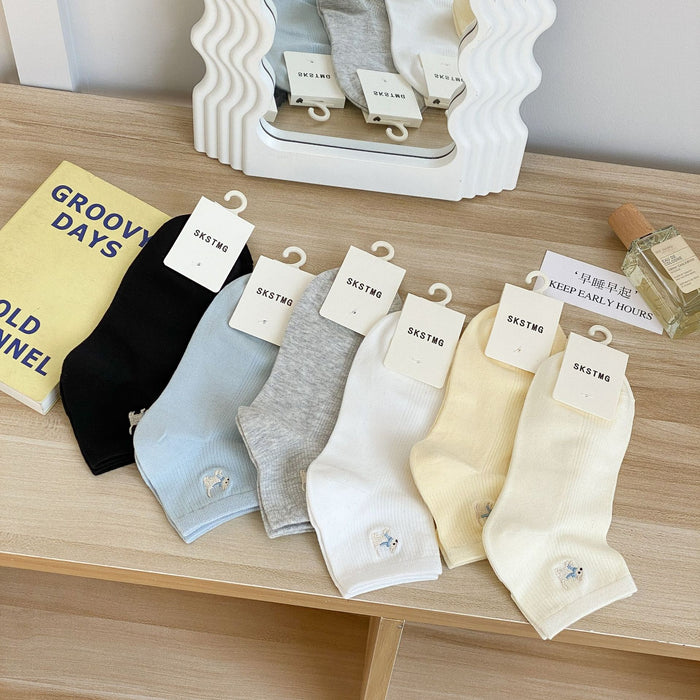 Wholesale Embroidered short tube socks, mesh thin cotton socks, sweat absorbing, breathable, simple cartoon short socks