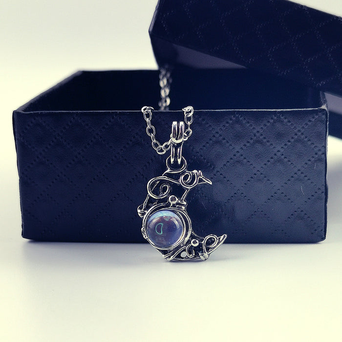 Wholesale Wholesale Moonlight Stone Pendant Necklace, New Vintage Moon Jewelry