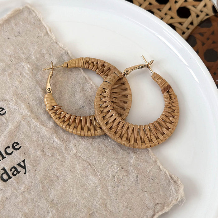 Wholesale Handmade woven wicker ring earrings for women, perfect for beach photography and paired with vintage and fashionable earrings