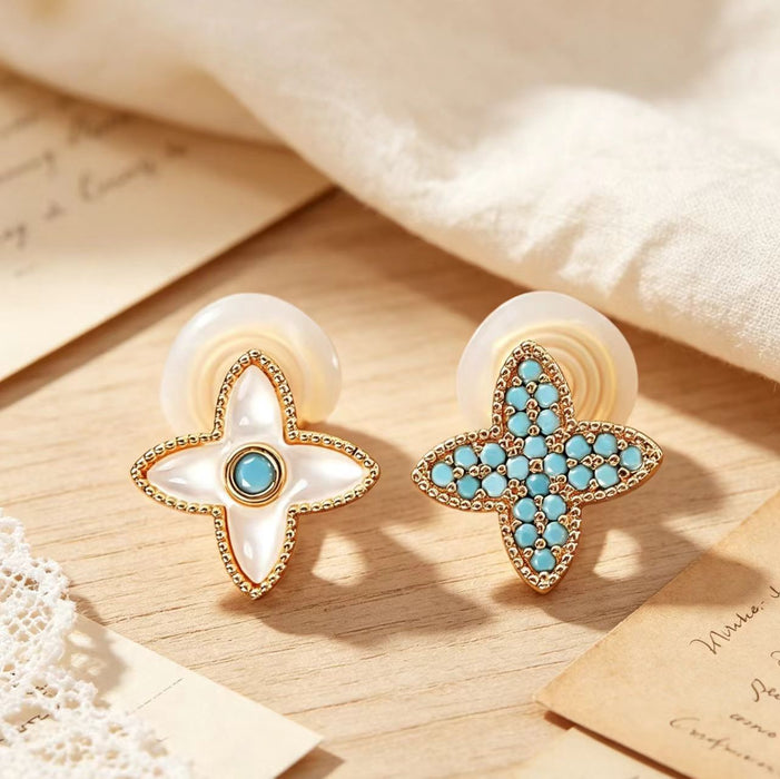 Wholesale Trendy Natural Shell Four Leaf Clover Asymmetrical Clip On Earrings For Women Electroplated Copper Fashion Jewelry Accessory