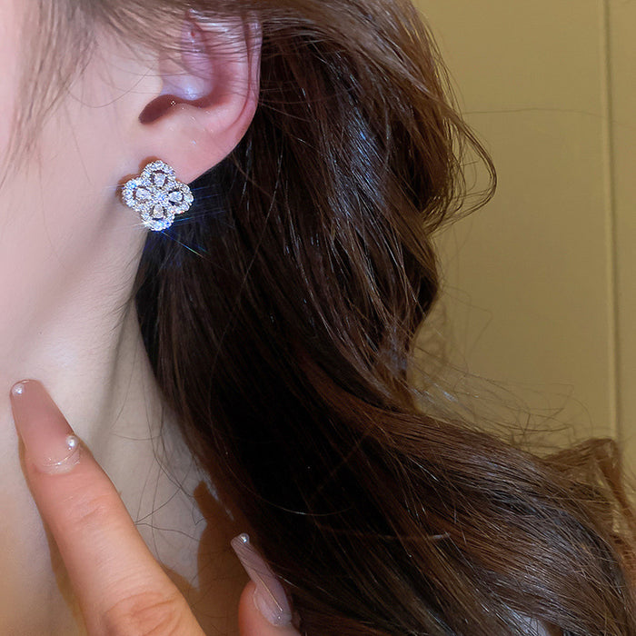 Wholesale Full diamond geometric ear clip earrings female ear jewelry