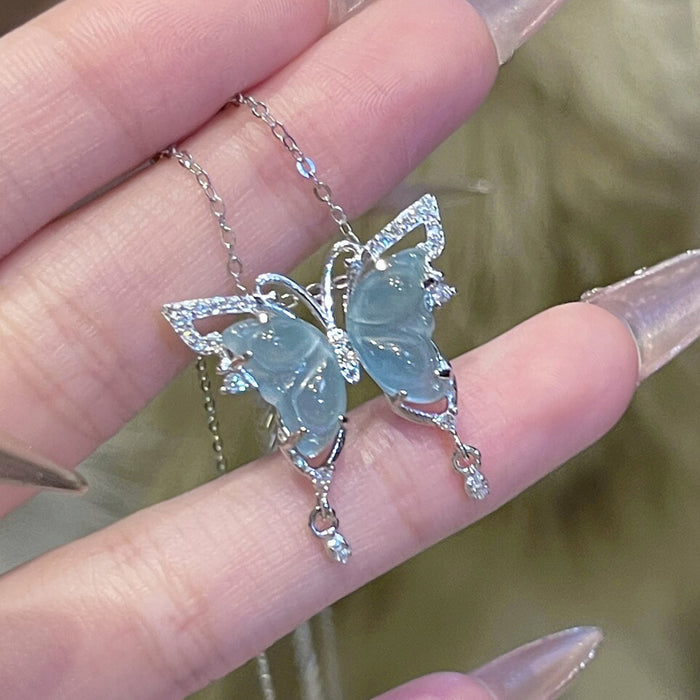 Wholesale Titanium steel necklace, butterfly pendant, hollowed out, niche, light luxury, high-end feeling, collarbone chain