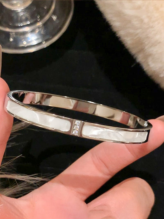 Wholesale Chic Love Heart Titanium Steel Bracelet With Zircon Crystals Electroplated Silver Women S Jewelry Accessory