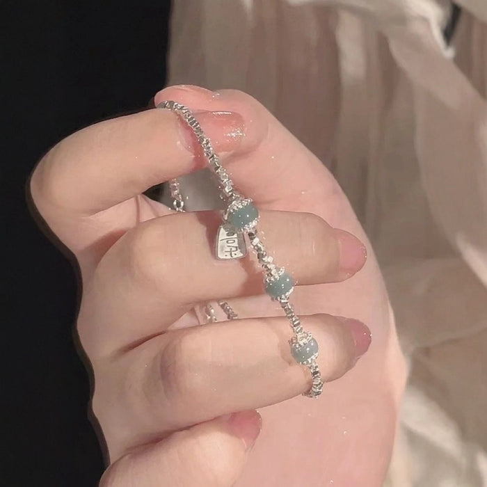 Wholesale Bracelet with high-end design, niche and versatile temperament, fashionable and light luxury hand accessories