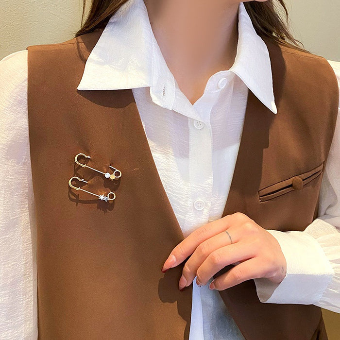 Wholesale High end pin with metal fixation, clothing clip, waistband, and high-end pants accessories